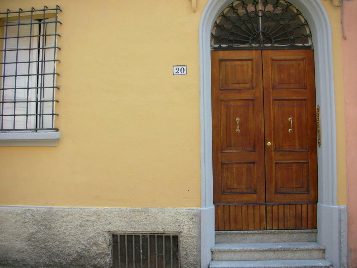 Nice Apartments In Downtown Bologna Buitenkant foto